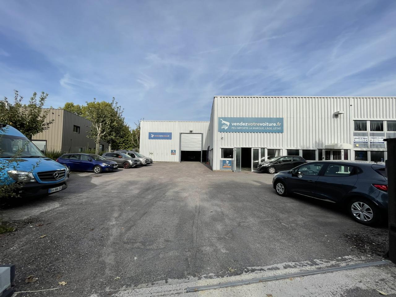 Local d'activité Montigny-le-Bretonneux 553m² Location local d'activité Montigny-le-Bretonneux Yvelines OLACT2316364 0